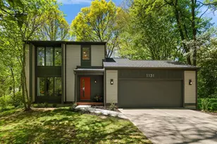 1131 Fernridge Ave SE, Grand Rapids, MI 49546 - Photo 1