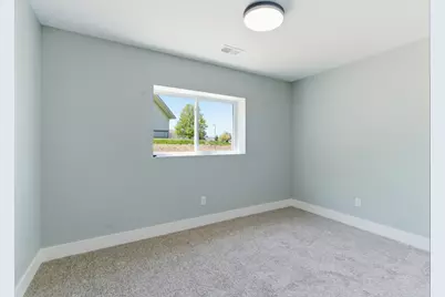 243 W Gardner Street, Sparta, MI 49345 - Photo 32