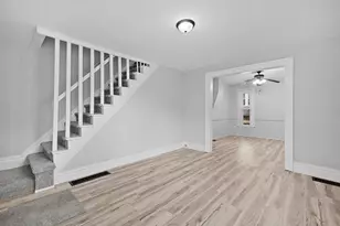 301 Spencer St NE, Grand Rapids, MI 49505 - Photo 4