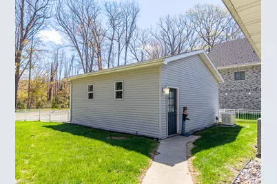 4625 Lake Resort, Gladwin, MI 48624 - Photo 12