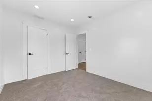 430 Marston St, Detroit, MI 48202 - Photo 24