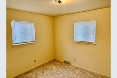 27669 Mackenzie Court, Westland, MI 48185 - Photo 18