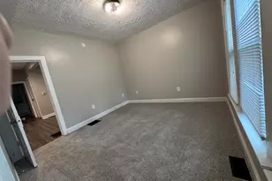 927 Prospect Ave NE, Grand Rapids, MI 49503 - Photo 6
