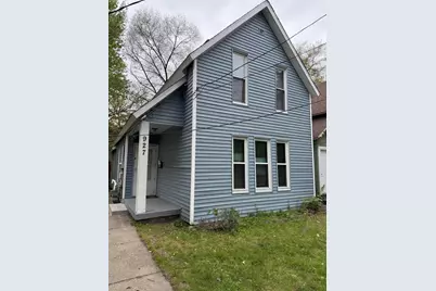 927 Prospect Avenue NE, Grand Rapids, MI 49503 - Photo 2