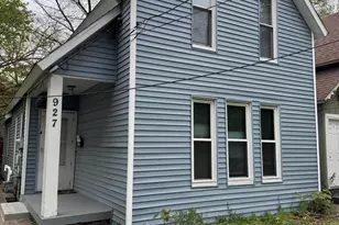 927 Prospect Ave NE, Grand Rapids, MI 49503 - Photo 2