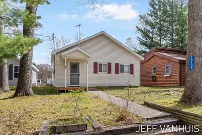 10138 S Lakeside Ridge Road, Baldwin, MI 49304 - Photo 8