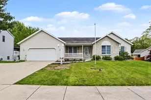 703 Ottawa Ct, Buchanan, MI 49107 - Photo 2