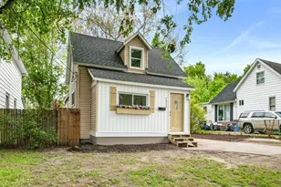 1312 Crosby St NW, Grand Rapids, MI 49504 - Photo 2