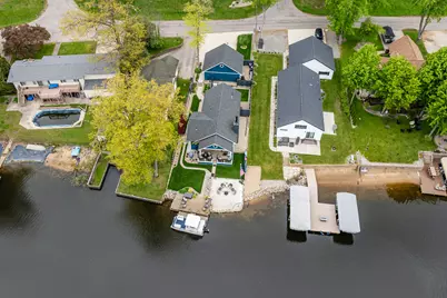 4759 Shore Drive, Coloma, MI 49038 - Photo 16