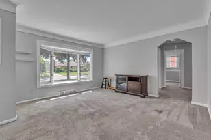 29138 Minton, Livonia, MI 48150 - Photo 6
