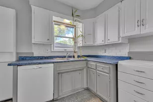 29138 Minton, Livonia, MI 48150 - Photo 12