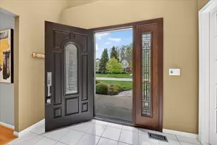 1452 Lockmoor Dr, Troy, MI 48084 - Photo 6
