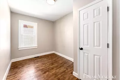 1026 Garfield Avenue NW, Grand Rapids, MI 49504 - Photo 28