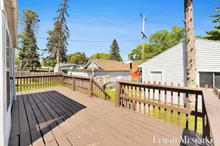 1026 Garfield Ave NW, Grand Rapids, MI 49504 - Photo 36