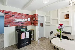 59 E 35th St, Holland, MI 49423 - Photo 10