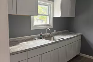 7028 Yacht Ave, Warren, MI 48091 - Photo 4
