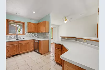 6540 Peckins Lane, Manchester, MI 48158 - Photo 10