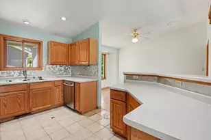 6540 Peckins Ln, Manchester, MI 48158 - Photo 10