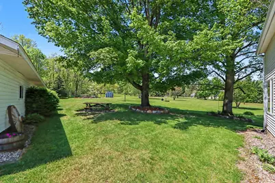588 River Road, Otsego, MI 49078 - Photo 8