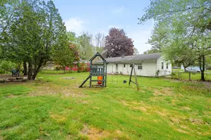 26 Ardmoor Dr, Battle Creek, MI 49037 - Photo 26