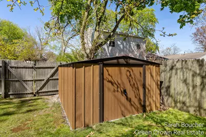 157 1st Avenue, Norton Shores, MI 49444 - Photo 18