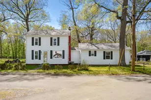 52320 Sheridan Rd, Paw Paw, MI 49079 - Photo 1