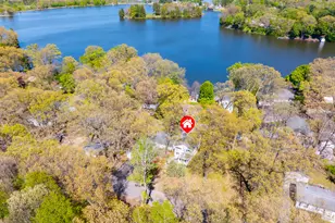 52320 Sheridan Rd, Paw Paw, MI 49079 - Photo 4