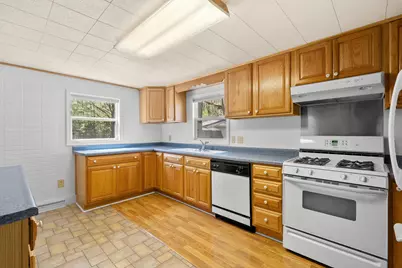 52320 Sheridan Road, Paw Paw, MI 49079 - Photo 12