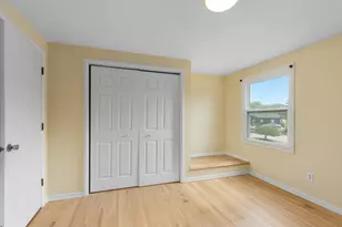 2647 Manitoba Ct NE, Grand Rapids, MI 49525 - Photo 18