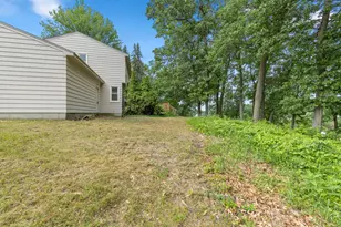 2647 Manitoba Ct NE, Grand Rapids, MI 49525 - Photo 30