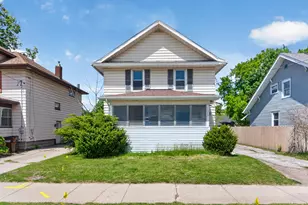 1002 W Ganson St, Jackson, MI 49202 - Photo 2