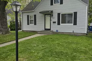 157 Redner Ave, Battle Creek, MI 49037 - Photo 1