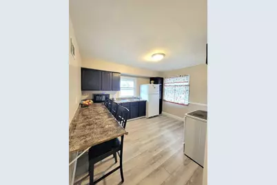 332 W 18th Street, Holland, MI 49423 - Photo 10