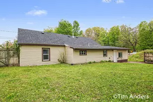 659 Academy St, Allegan, MI 49010 - Photo 20