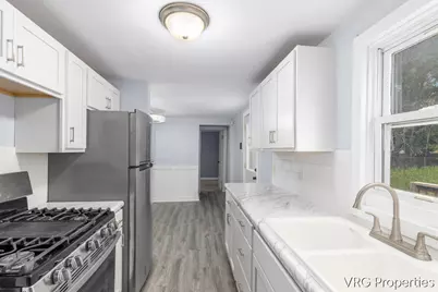 3205 Charlesgate Avenue SW, Wyoming, MI 49509 - Photo 8