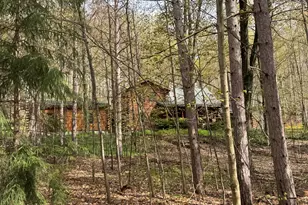151 S Crestwood Dr, Suttons Bay, MI 49682 - Photo 12