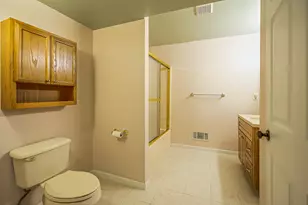 9047 Summit Ct, Ypsilanti, MI 48197 - Photo 14