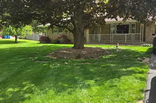 1077 Riverside Dr, Battle Creek, MI 49015 - Photo 1