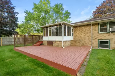 1077 Riverside Drive, Battle Creek, MI 49015 - Photo 30