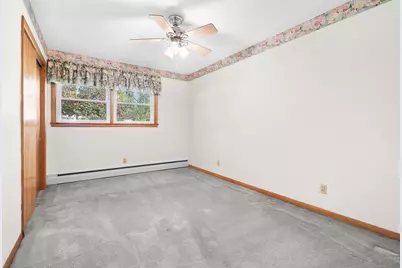 1077 Riverside Drive, Battle Creek, MI 49015 - Photo 14