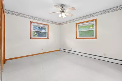 1077 Riverside Drive, Battle Creek, MI 49015 - Photo 16