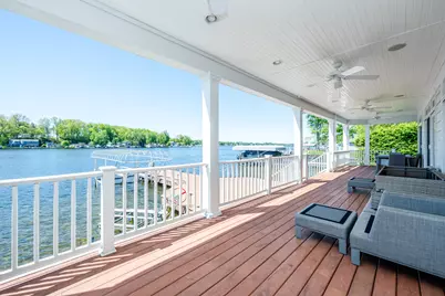 8568 Lake Avenue, Watervliet, MI 49098 - Photo 16