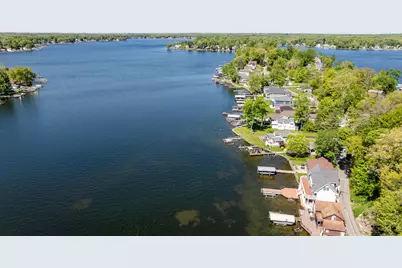 8568 Lake Avenue, Watervliet, MI 49098 - Photo 8