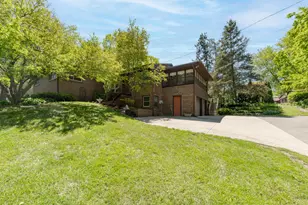 3170 Barry St, Hudsonville, MI 49426 - Photo 34