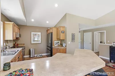 245 E Timberlake Drive, Holland, MI 49424 - Photo 8