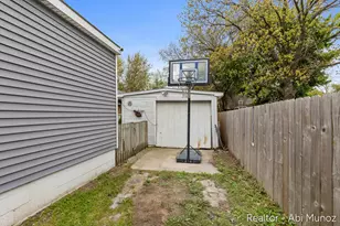 354 Brown St SW, Grand Rapids, MI 49507 - Photo 30
