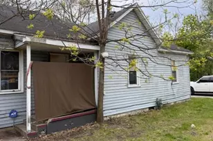 1561 Beidler St, Muskegon, MI 49441 - Photo 1
