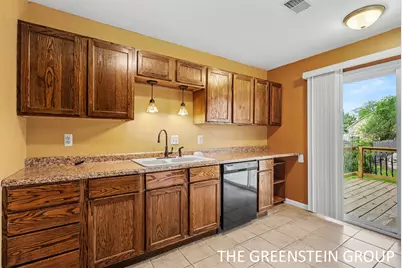 2541 Day Avenue NW, Grand Rapids, MI 49544 - Photo 6