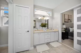 22273 Abington Dr, Farmington Hills, MI 48335 - Photo 22
