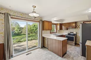 2222 Riverwood Dr, Okemos, MI 48864 - Photo 8
